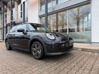 Gebraucht Mini Cooper Essential 156 PS (114 kW) 2025 Schwarz Kleinwagen