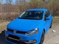 Usado VW Polo 90 HP (66 kW) 2015 Azul Sedan