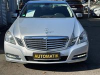 Gebraucht Mercedes E200 136 PS (100 kW) 2012 Silber Limousine