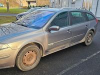 Gebraucht Renault Laguna II Avantage 131 PS (96 kW) 2007 Grau Kombi