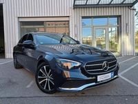 Gebraucht Mercedes E300 194 PS (142 kW) 2020 Cavansitblau Limousine