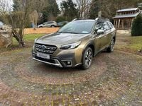 Neu Subaru Outback Platinum 169 PS (124 kW) 2026 Autumn green Kombi