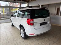 Gebraucht Skoda Yeti Fresh 110 PS (80 kW) 2016 Weiß SUV