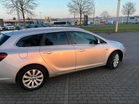 Gebraucht Opel Astra 165 PS (121 kW) 2015 Grau Kombi