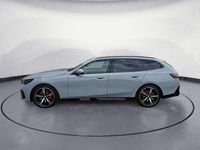Gebraucht BMW 540 Performance 286 PS (210 kW) 2024 Grau Kombi