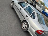 Gebraucht Opel Vectra 100 PS (73 kW) 1998 Silber Limousine