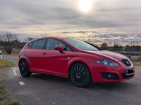 Gebraucht Seat Leon 105 PS (77 kW) 2011 Rot Limousine