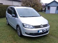 Second-hand VW Sharan 177 CP (130 kW) 2012 Argintiu Monovolum
