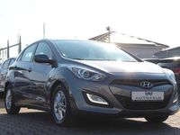Gebraucht Hyundai i30 Edition 99 PS (72 kW) 2014 Grau Limousine