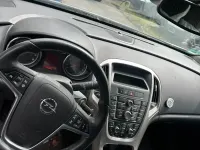 Gebraucht Opel Astra 140 PS (102 kW) 2013 Grau Kleinwagen