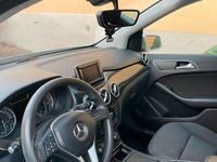 Gebraucht Mercedes B200 156 PS (114 kW) 2012 Silber Van / Kleinbus