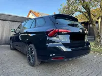 Usado Fiat Tipo 131 CV (96 kW) 2024 Negro Familiar