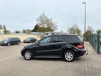 Gebraucht Mercedes ML350 224 PS (164 kW) 2010 Schwarz SUV