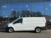 Gebraucht Mercedes Vito 136 PS (100 kW) 2021 Arktikweiß Van
