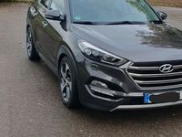 gebraucht Hyundai Tucson 2.0 CRDi 135kW Premium 4WD Automatik ...