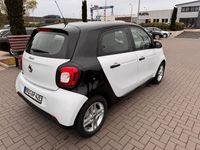 Gebraucht Smart ForFour Electric Drive 60 kW (82 PS) 2021 Weiß Kleinwagen