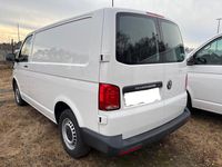 Gebraucht VW Transporter 150 PS (110 kW) 2021 Weiß Van