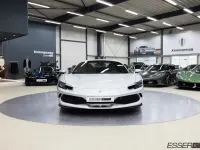 Gebraucht Ferrari 296 829 PS (609 kW) 2023 Silber Cabrio