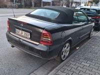 Gebraucht Opel Astra Cabriolet 125 PS (91 kW) 2002 Schwarz Cabrio