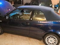 Gebraucht VW Golf 115 PS (84 kW) 2003 Blau Cabrio
