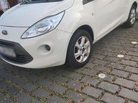 Gebraucht Ford Ka Ambiente 69 PS (50 kW) 2012 Weiß Kleinwagen