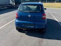 Occasion VW Fox 55 ch (40 kW) 2005 Bleue Citadine