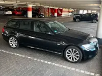 Gebraucht BMW 318 143 PS (105 kW) 2010 Schwarz Kombi