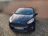 Gebraucht Ford Fiesta Titanium 101 PS (74 kW) 2015 Schwarz Limousine
