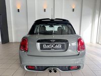 Usado Mini Cooper S 192 HP (141 kW) 2018 Cinzento Citadino