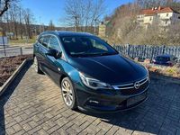Gebraucht Opel Astra Dynamic 136 PS (100 kW) 2016 Grün metalic Kombi