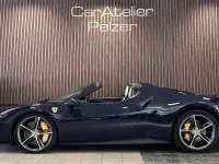 Gebraucht Ferrari 296 829 PS (609 kW) 2023 Blau Cabrio