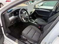 Gebraucht VW Passat 200 PS (147 kW) 2023 Weiß Kombi