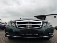 Second-hand Mercedes E250 204 CP (150 kW) 2009 Andere farben Berlinǎ