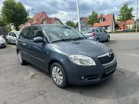 Gebraucht Skoda Fabia Ambiente 70 PS (51 kW) 2009 Grau Limousine