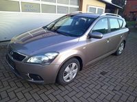 Gebraucht Kia Ceed Sportswagon 105 PS (77 kW) 2012 Braun Kombi