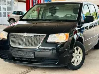 Gebraucht Chrysler Voyager 163 PS (119 kW) 2009 Schwarz Van / Kleinbus