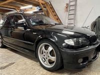 Gebraucht BMW 330 Performance 231 PS (169 kW) 2002 Schwarz Kombi