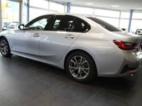 gebraucht BMW 320 320 i Aut. Sport Line