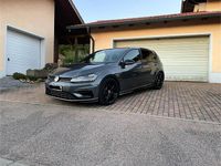 Gebraucht VW Golf VII R 300 PS (220 kW) 2019 Grau Limousine