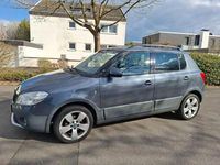 Gebraucht Skoda Fabia 86 PS (63 kW) 2012 Grau Limousine