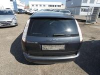 Gebraucht Ford Focus Viva 101 PS (74 kW) 2011 Royalgrau met. Kombi