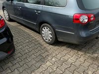 Gebraucht VW Passat 122 PS (89 kW) 2009 Grau Kombi