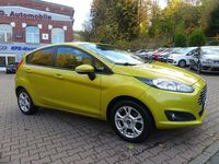 Gebraucht Ford Fiesta 101 PS (74 kW) 2013 Gelb Limousine
