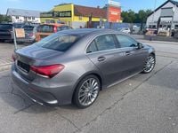Gebraucht Mercedes A200 AMG line 163 PS (119 kW) 2022 Mountaingrau Limousine