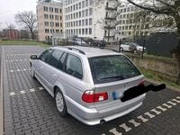 Gebraucht BMW 520 170 PS (125 kW) 2001 Silber Kombi