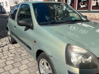 Gebraucht Renault Clio 75 PS (55 kW) 2002 Grün Coupé