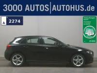 Gebraucht Mercedes A180 116 PS (85 kW) 2022 Schwarz Limousine