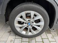 Gebraucht BMW X1 143 PS (105 kW) 2012 Grau SUV