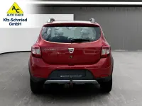 Gebraucht Dacia Sandero Prestige 90 PS (66 kW) 2015 Rot Limousine