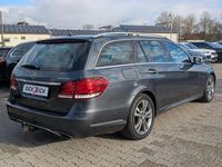 Gebraucht Mercedes E220 Avantgarde 170 PS (125 kW) 2015 Grau Limousine